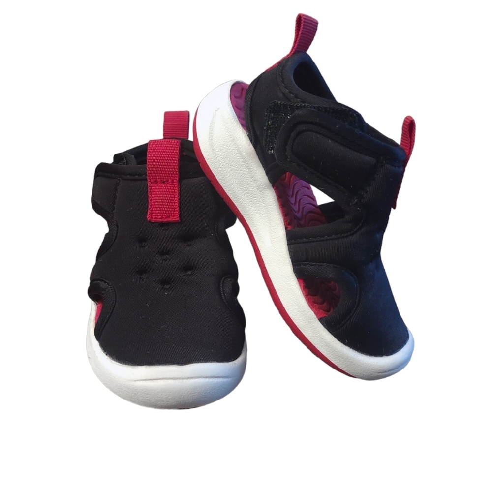 Red/Black Cat & Jack Toddler Boy Sneaker Sandals Size 5
